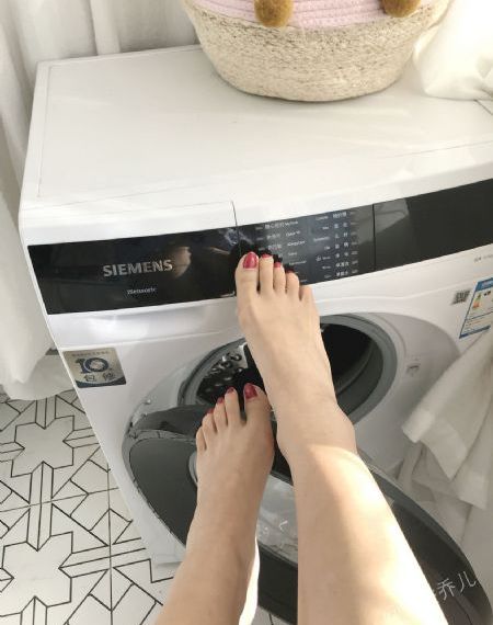 欧美日韩人妻精品专区性色_720免费播放
