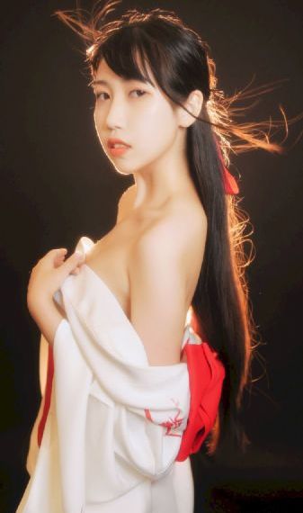 伊人久久无法自_4K免费高清观看